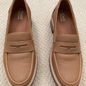 Toms Cara Tan Loafers